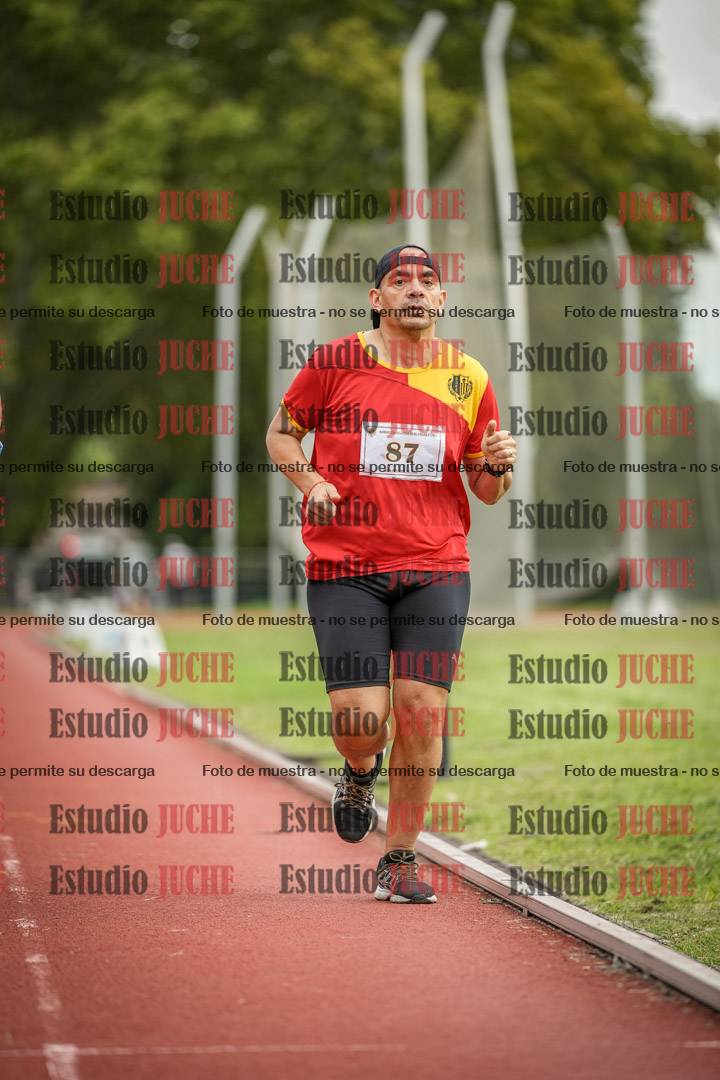 Fotos de los 3000 m llanos de varones