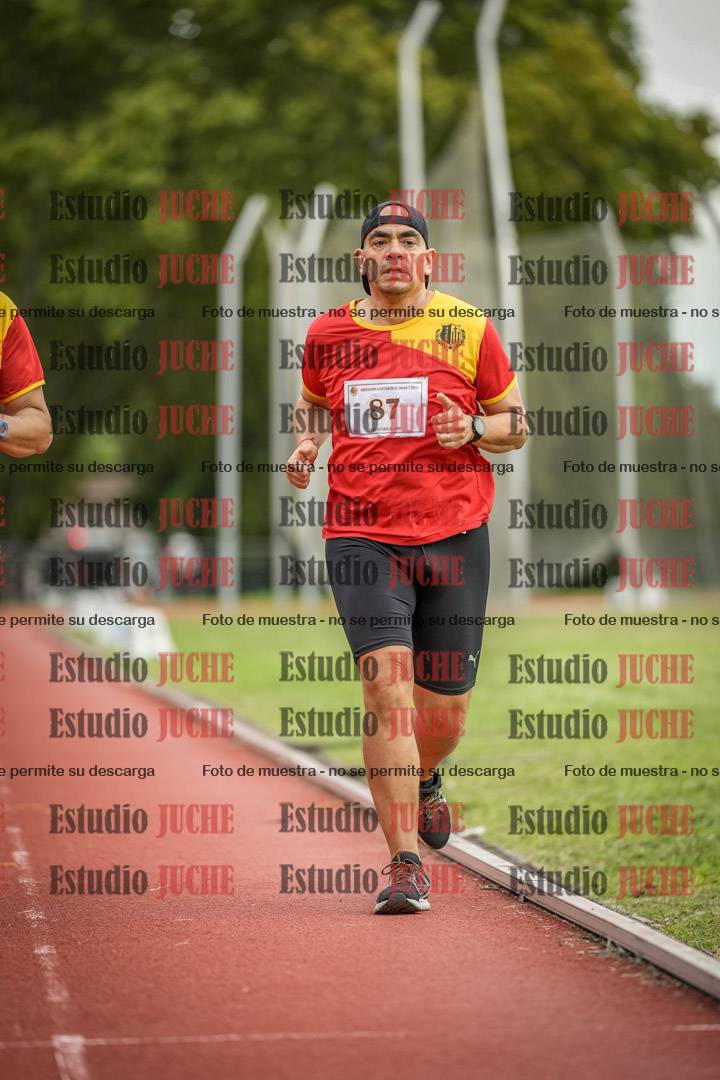Fotos de los 3000 m llanos de varones