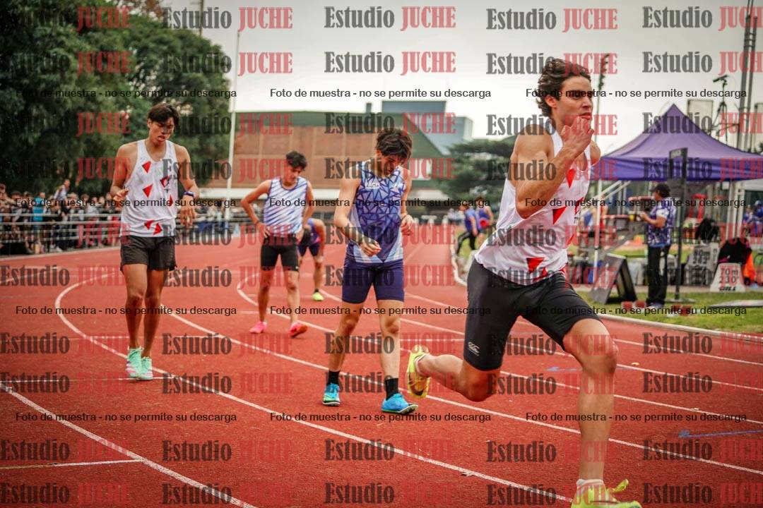 Fotos de las postas 4x400 m llanos de varones
