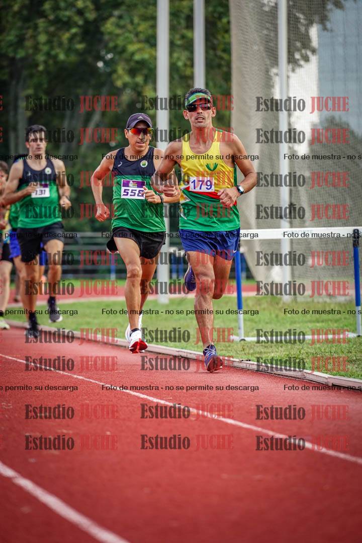 Fotos de los 3000 m llanos de varones