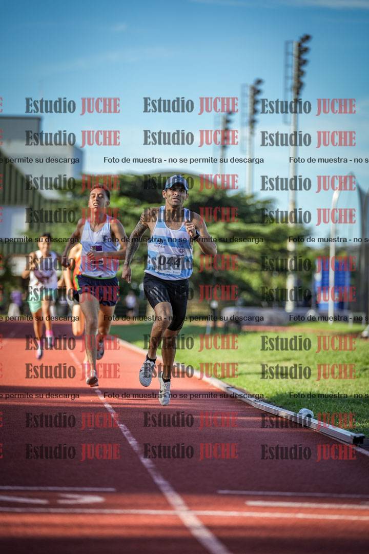 Fotos de los 1500 m llanos de varones