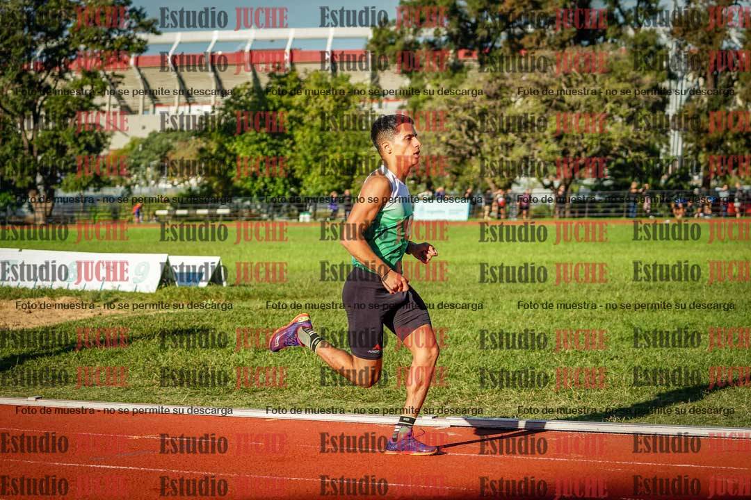 Fotos de los 1500 m llanos de varones