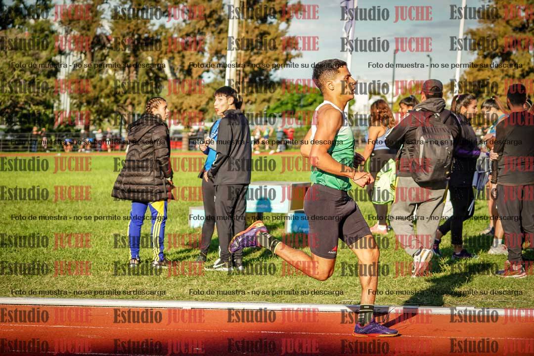 Fotos de los 1500 m llanos de varones