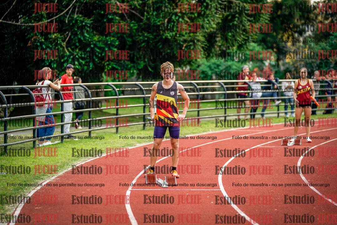 Fotos de los relevos 8x300 m mixtos