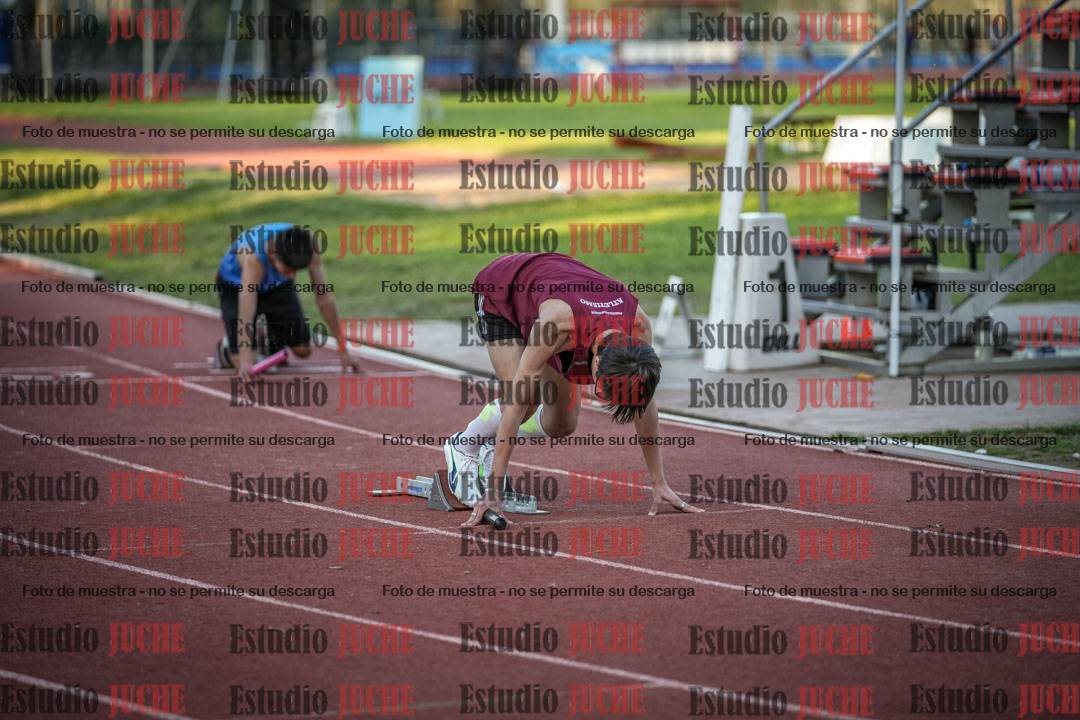 Fotos de las Postas 5x80 m de varones