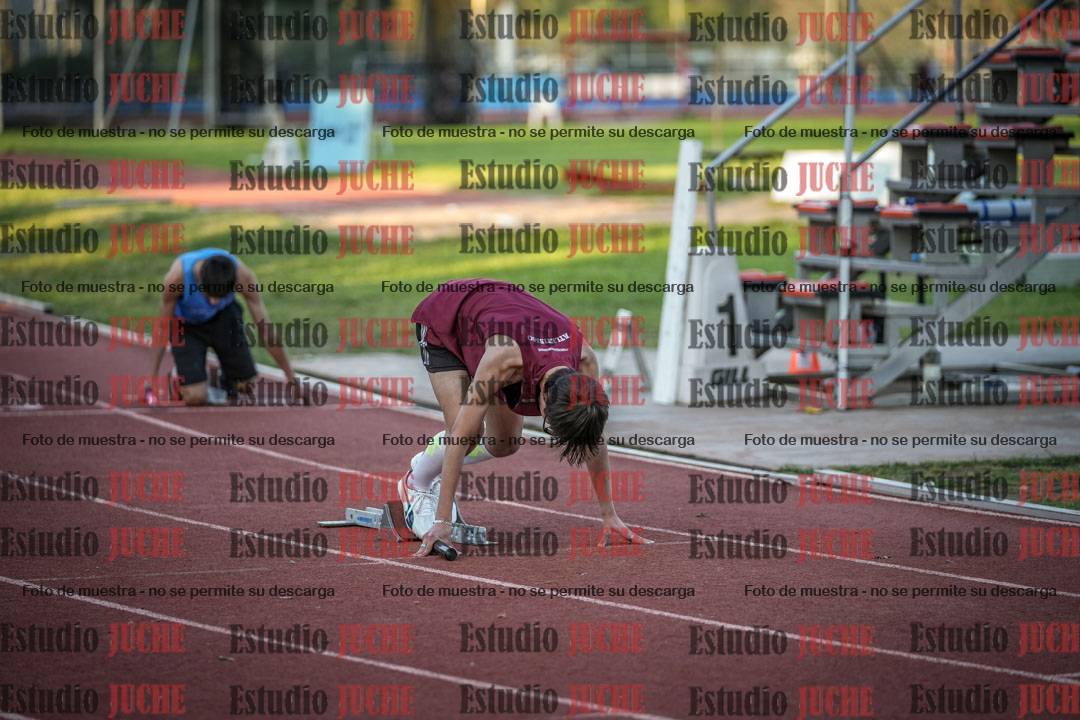 Fotos de las Postas 5x80 m de varones
