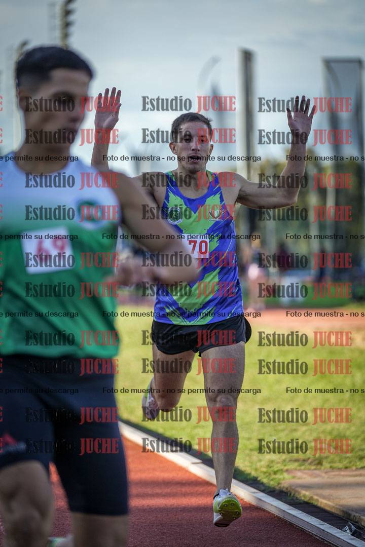 Fotos de los 1500 m llanos de varones
