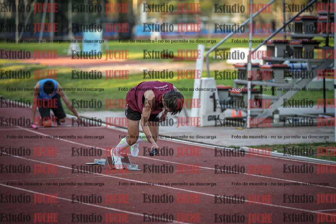 Fotos de las Postas 5x80 m de varones