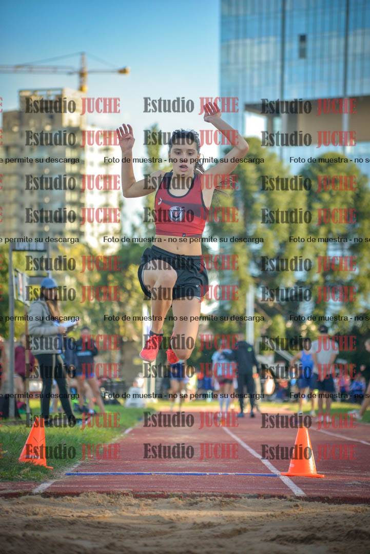 Fotos del salto en largo - mujeres U16
