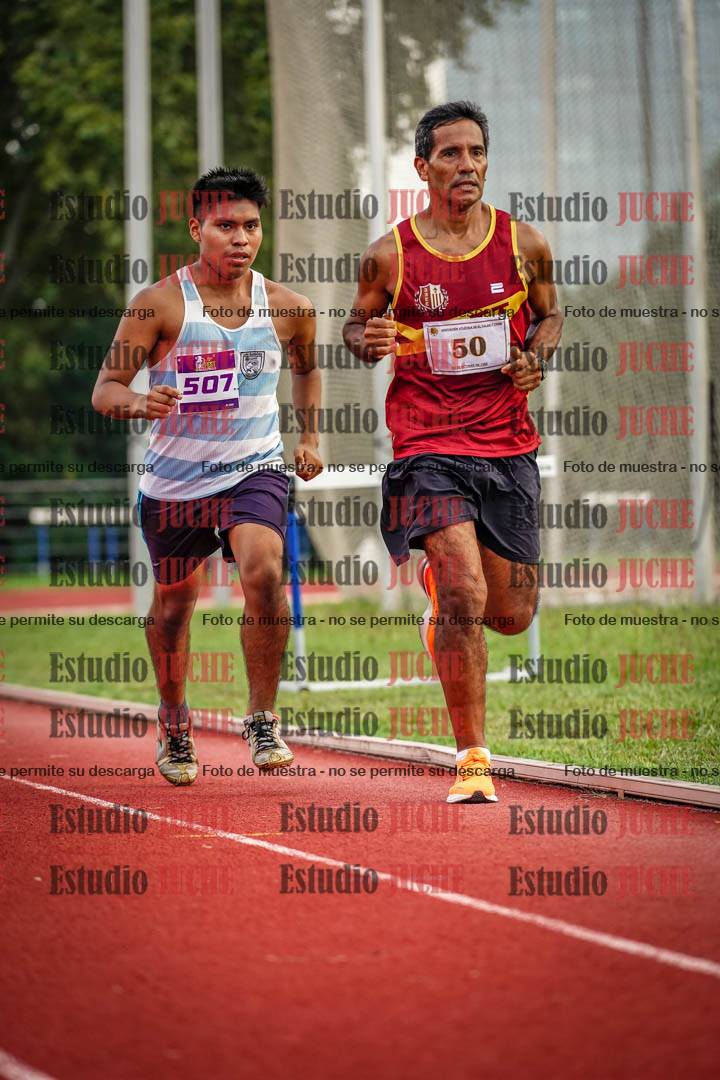 Fotos de los 3000 m llanos de varones