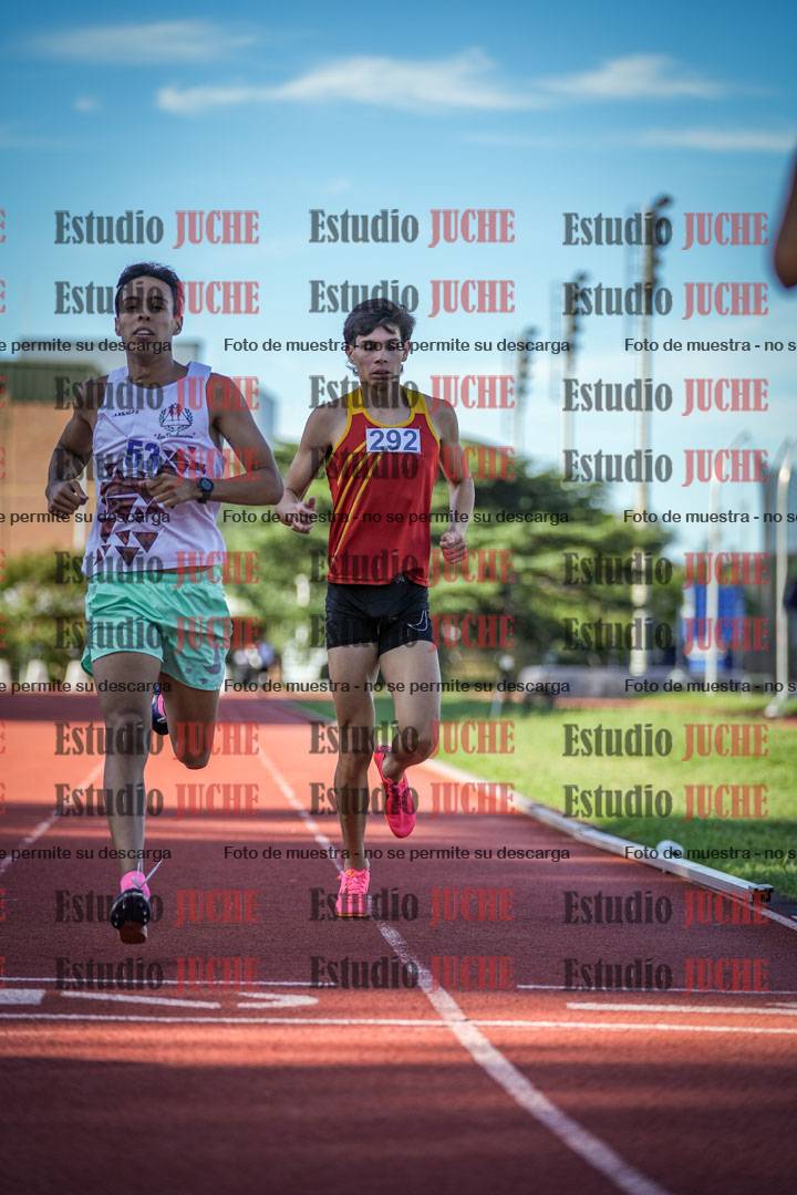 Fotos de los 1500 m llanos de varones