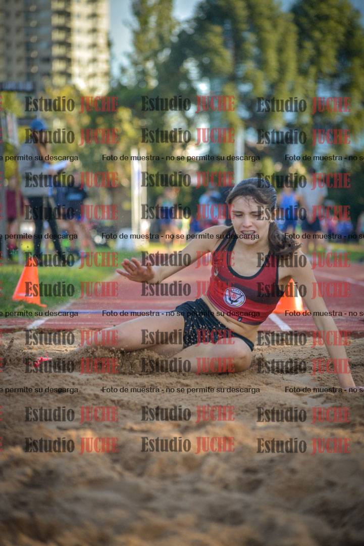 Fotos del salto en largo - mujeres U16