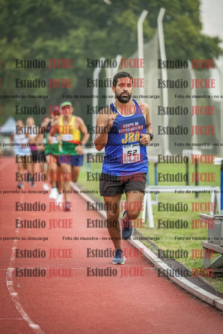 Fotos de los 3000 m llanos de varones