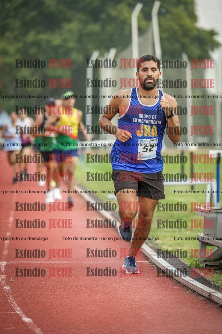 Fotos de los 3000 m llanos de varones