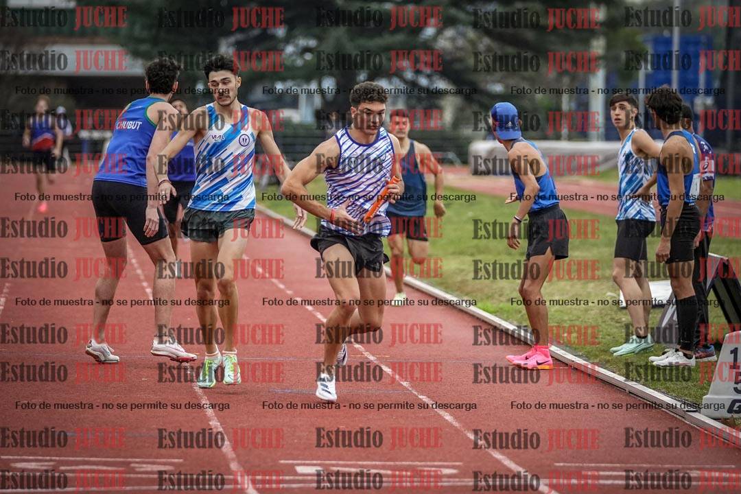 Fotos de las postas 4x400 m llanos de varones
