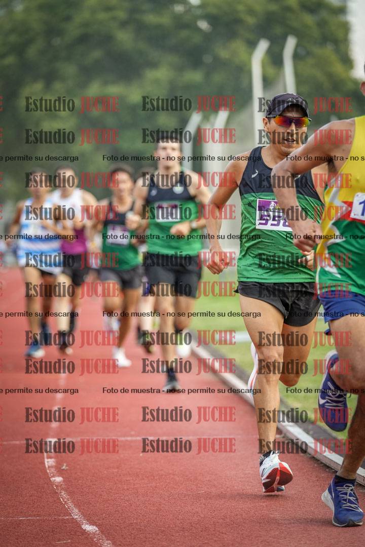 Fotos de los 3000 m llanos de varones