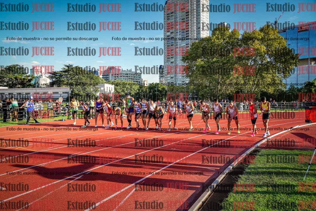 Fotos de los 1500 m llanos de varones