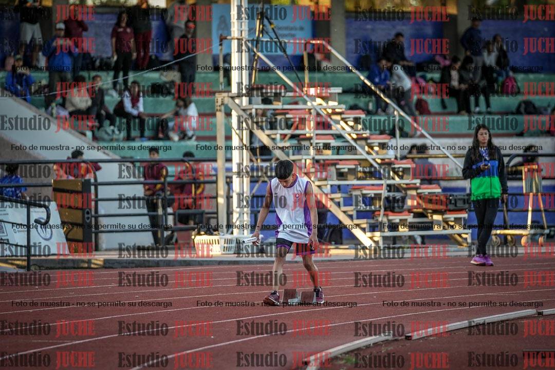 Fotos de las Postas 5x80 m de varones