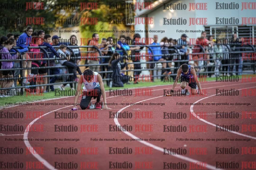 Fotos de las Postas 5x80 m de varones