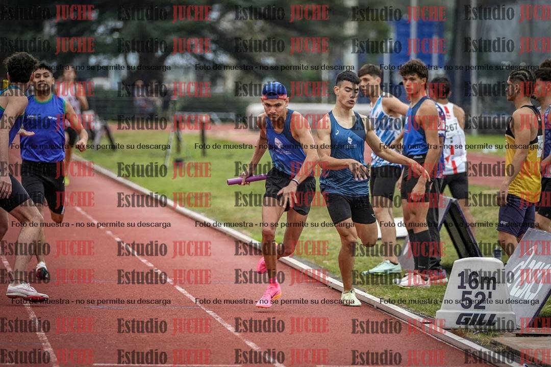 Fotos de las postas 4x400 m llanos de varones