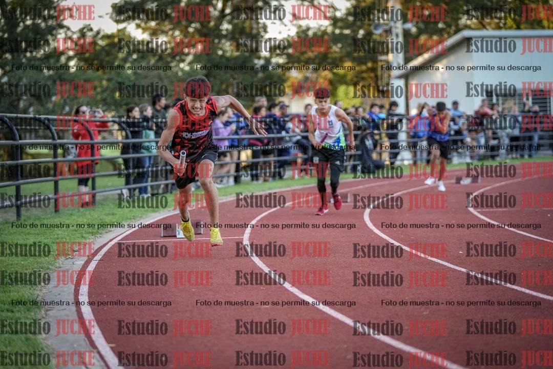 Fotos de las Postas 5x80 m de varones