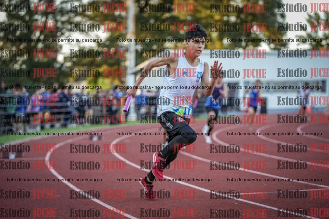 Fotos de las Postas 5x80 m de varones
