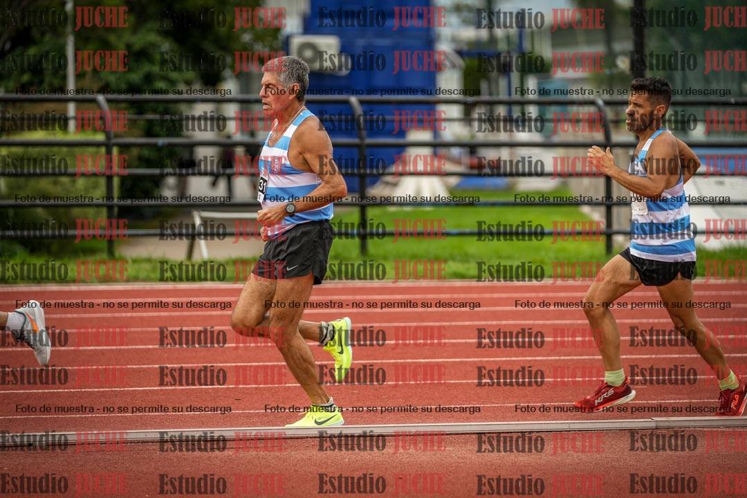 Fotos de los 3000 m llanos de varones