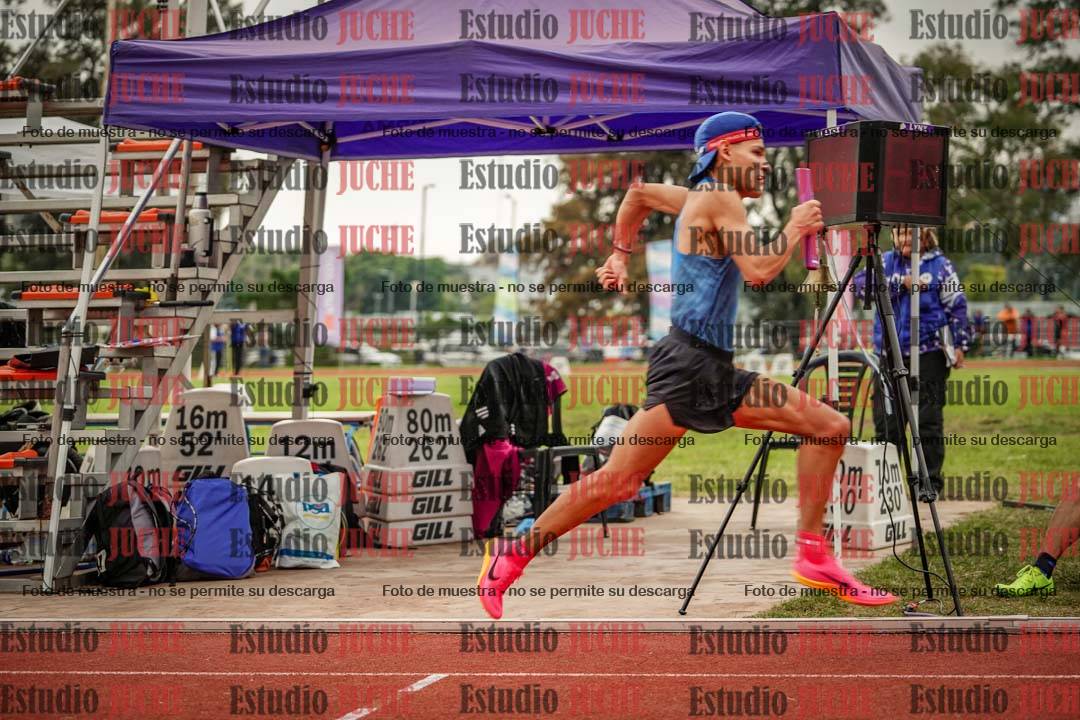 Fotos de las postas 4x400 m llanos de varones