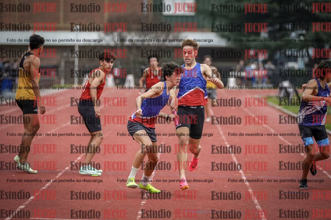 Fotos de las postas 4x400 m llanos de varones