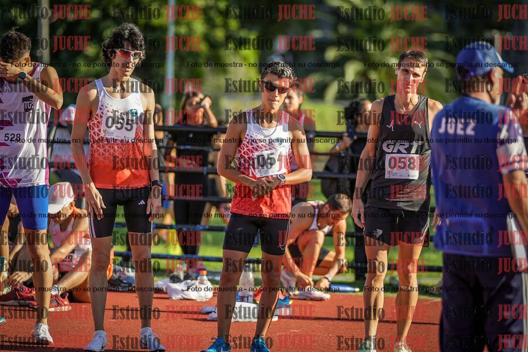 Fotos de los 1500 m llanos de varones