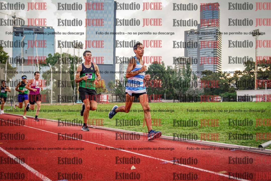 Fotos de los 3000 m llanos de varones