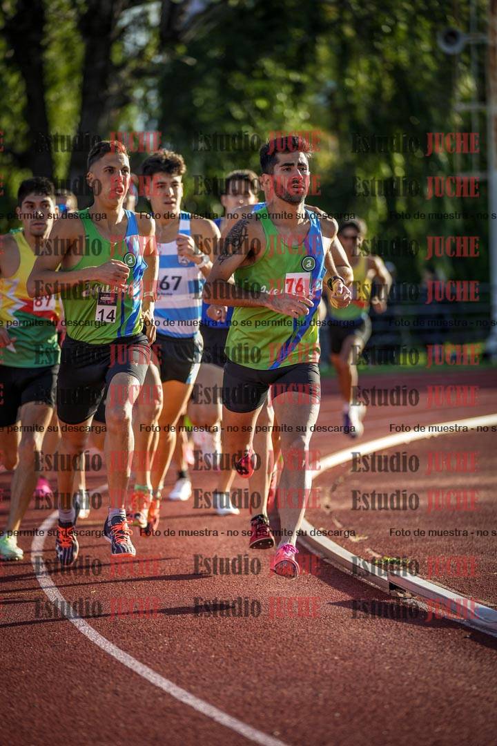 Fotos de los 1500 m llanos de varones