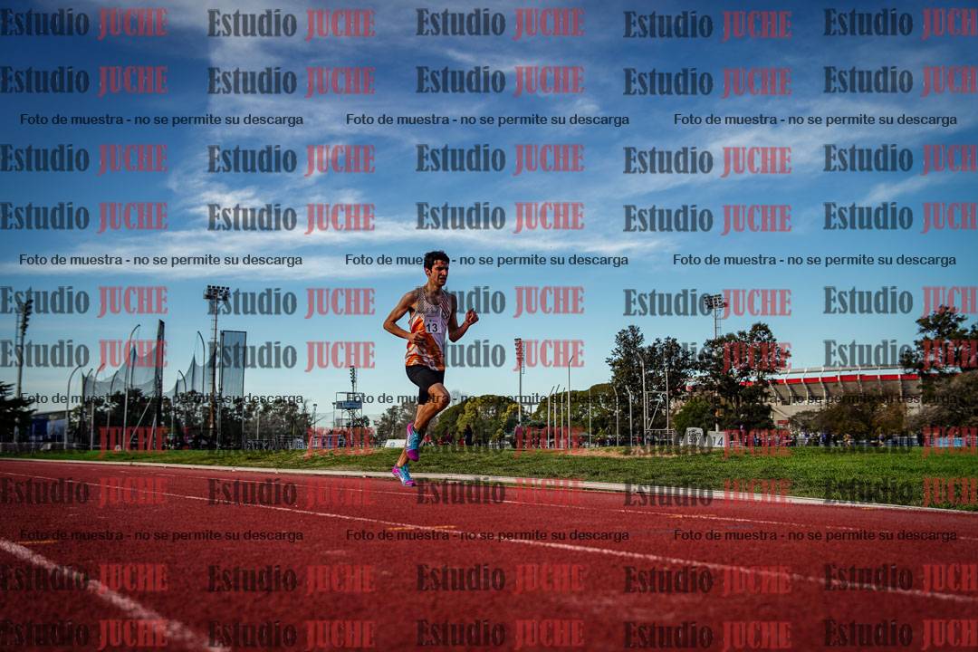 Fotos de los 3000 m llanos de varones