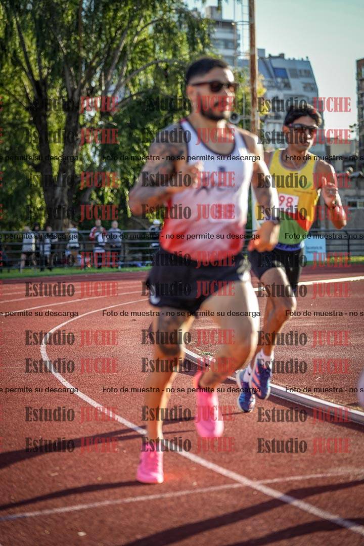 Fotos de los 1500 m llanos de varones