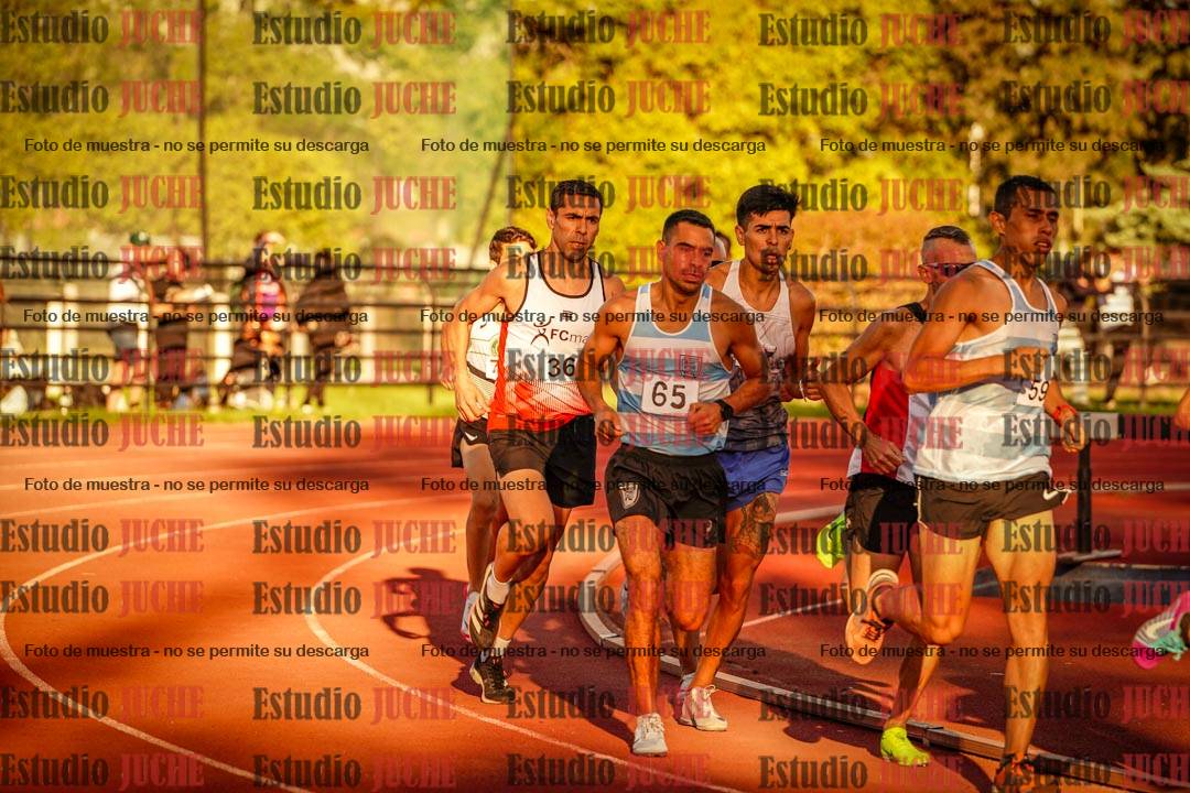 Fotos de los 3000 m llanos de varones