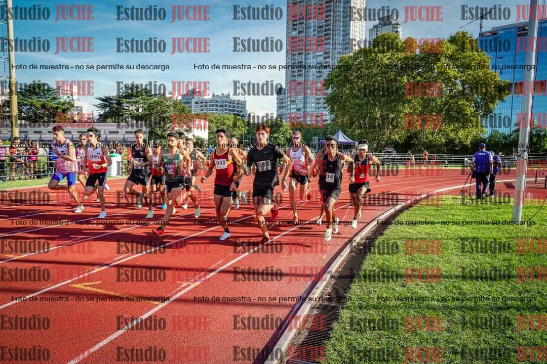 Fotos de los 1500 m llanos de varones