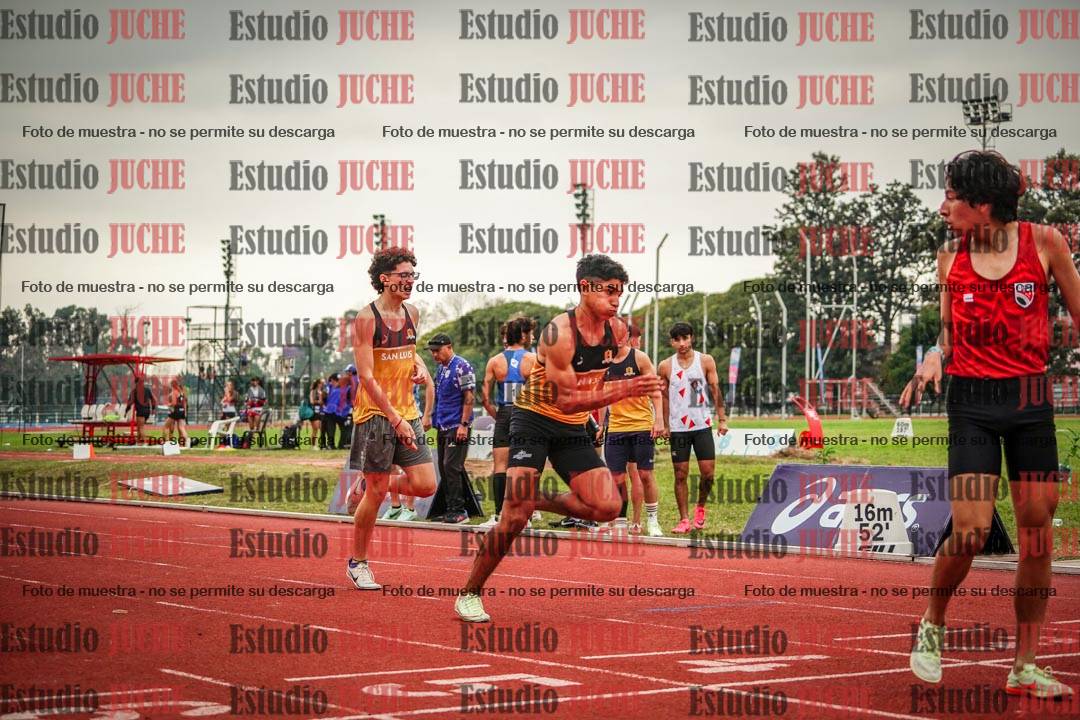 Fotos de las postas 4x400 m llanos de varones