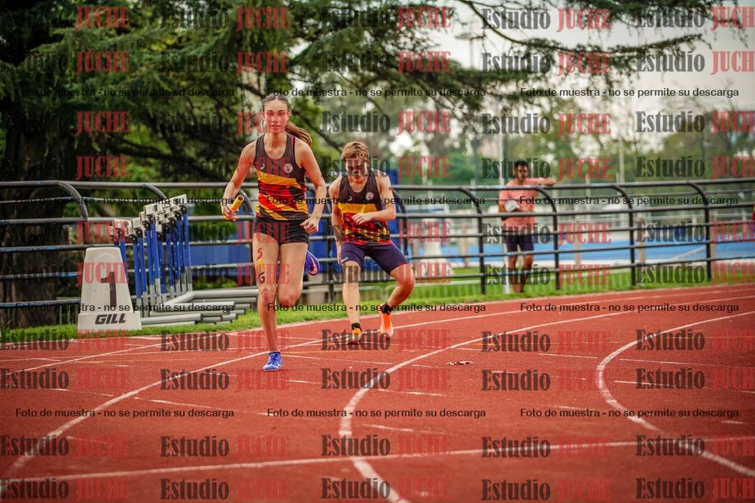 Fotos de los relevos 8x300 m mixtos