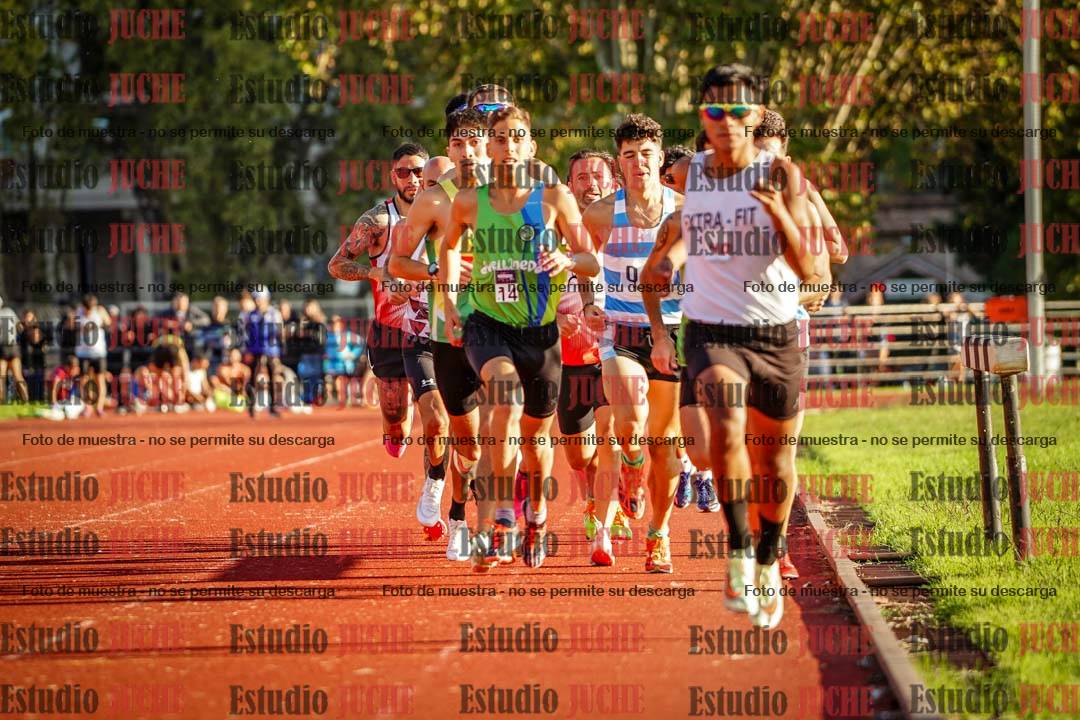 Fotos de los 1500 m llanos de varones