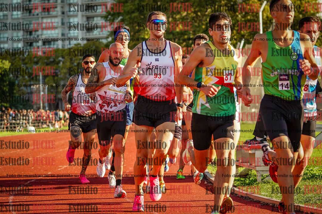 Fotos de los 1500 m llanos de varones