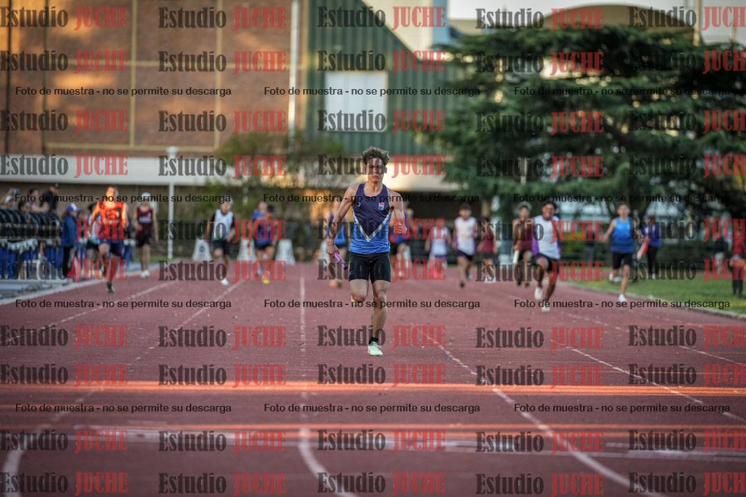 Fotos de las Postas 5x80 m de varones