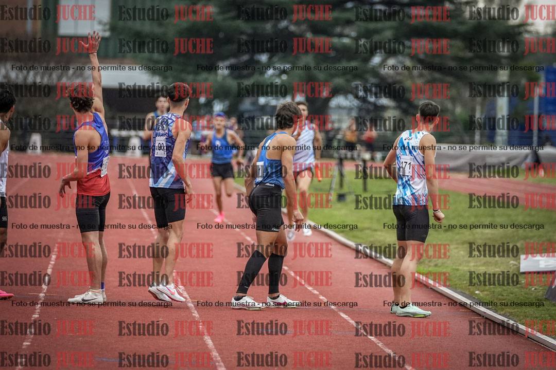 Fotos de las postas 4x400 m llanos de varones