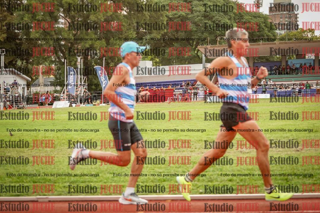 Fotos de los 3000 m llanos de varones