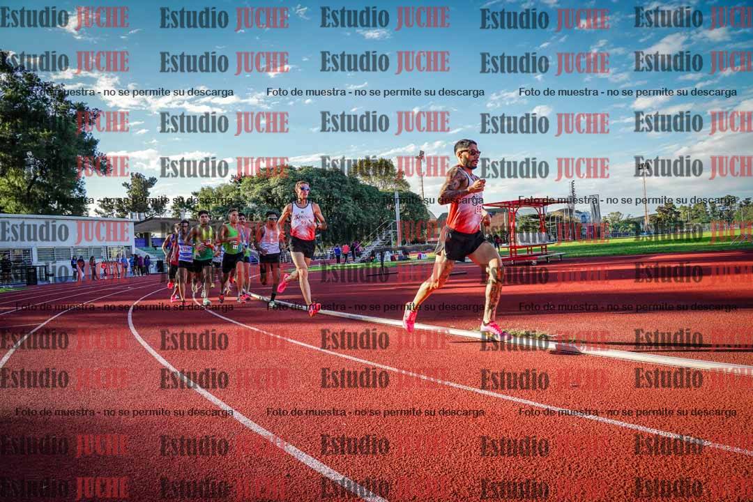 Fotos de los 1500 m llanos de varones