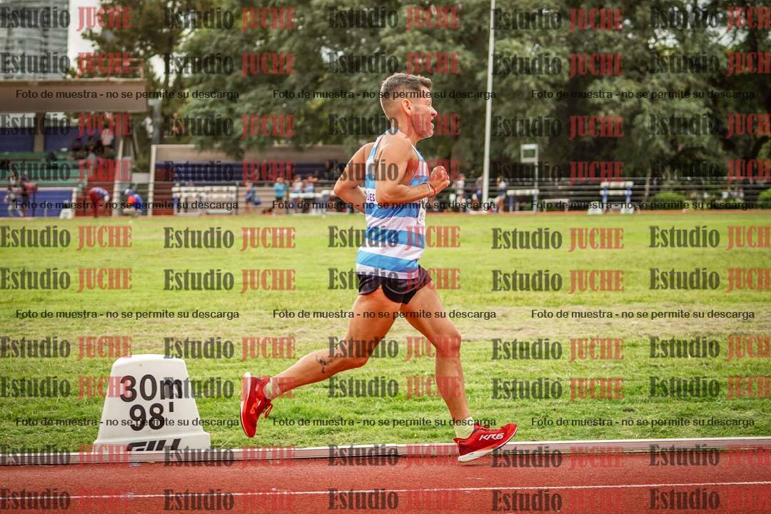 Fotos de los 3000 m llanos de varones