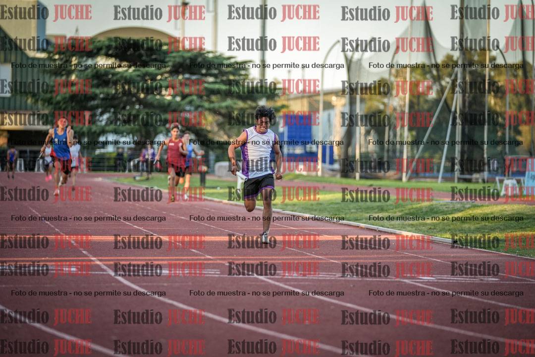 Fotos de las Postas 5x80 m de varones