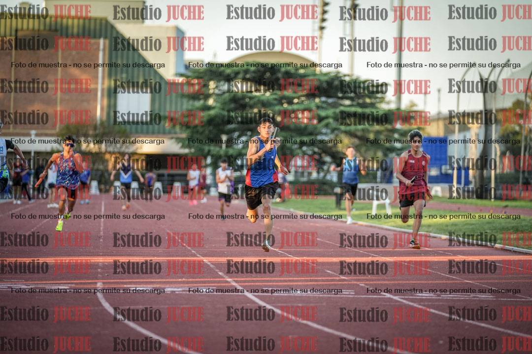 Fotos de las Postas 5x80 m de varones