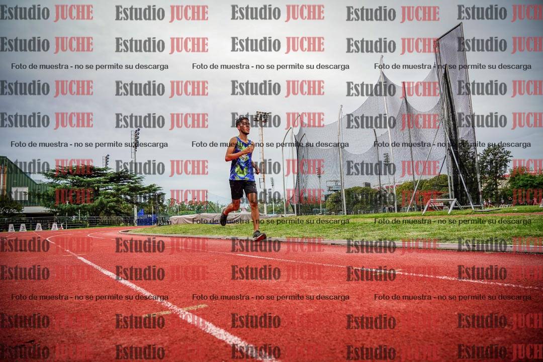 Fotos de los 3000 m llanos de varones