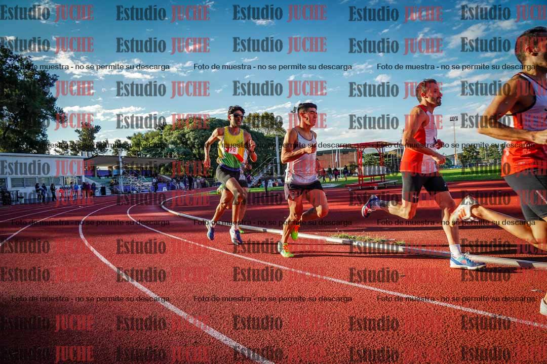 Fotos de los 1500 m llanos de varones