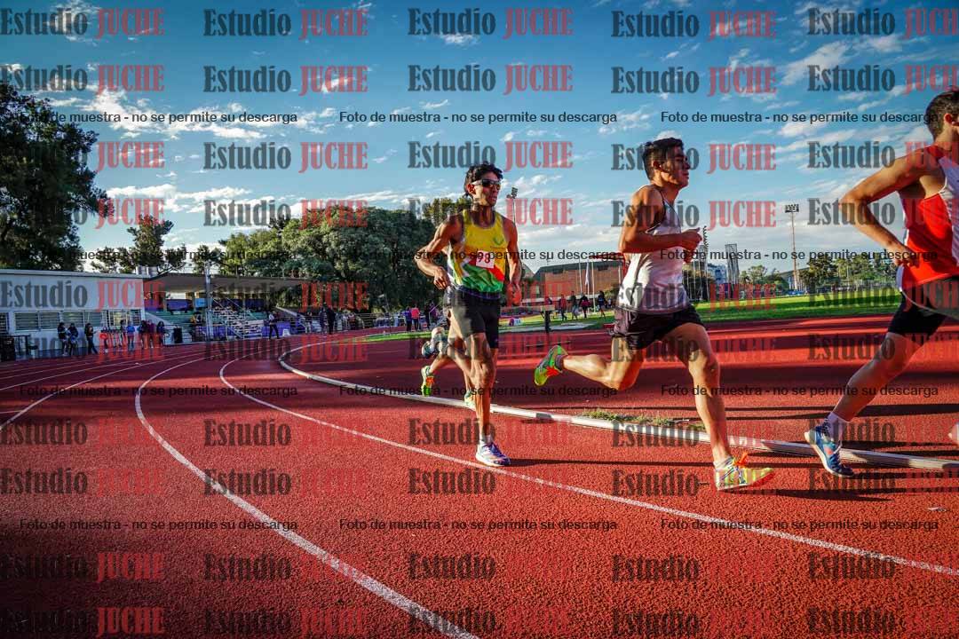 Fotos de los 1500 m llanos de varones